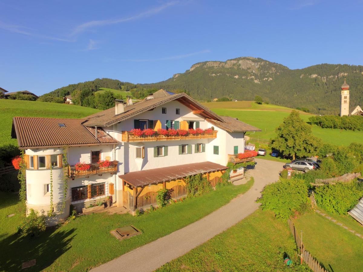 Garni Zatzerhof Hotel Castelrotto Exterior foto